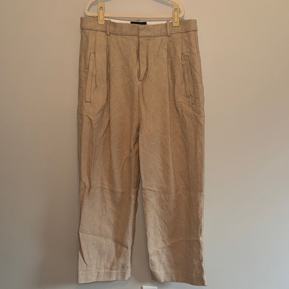 Banana Republic Beige Tweed Wide Leg Trouser